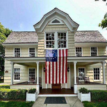 The 1708 House Bed and Breakfast Southampton Εξωτερικό φωτογραφία