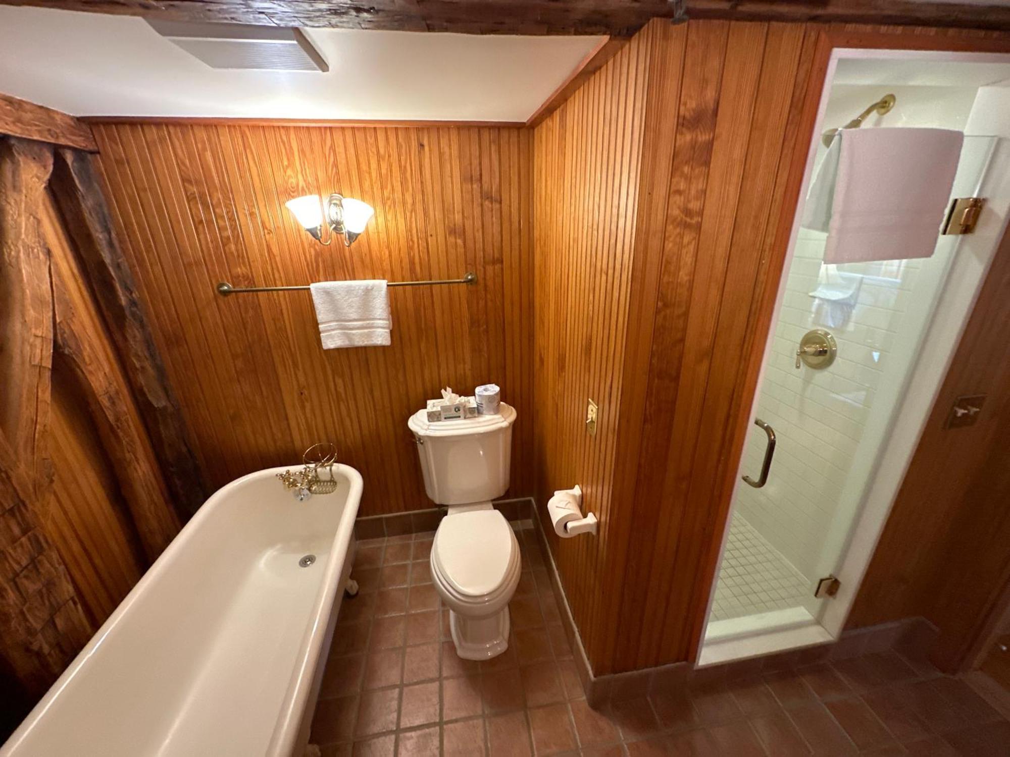 The 1708 House Bed and Breakfast Southampton Εξωτερικό φωτογραφία