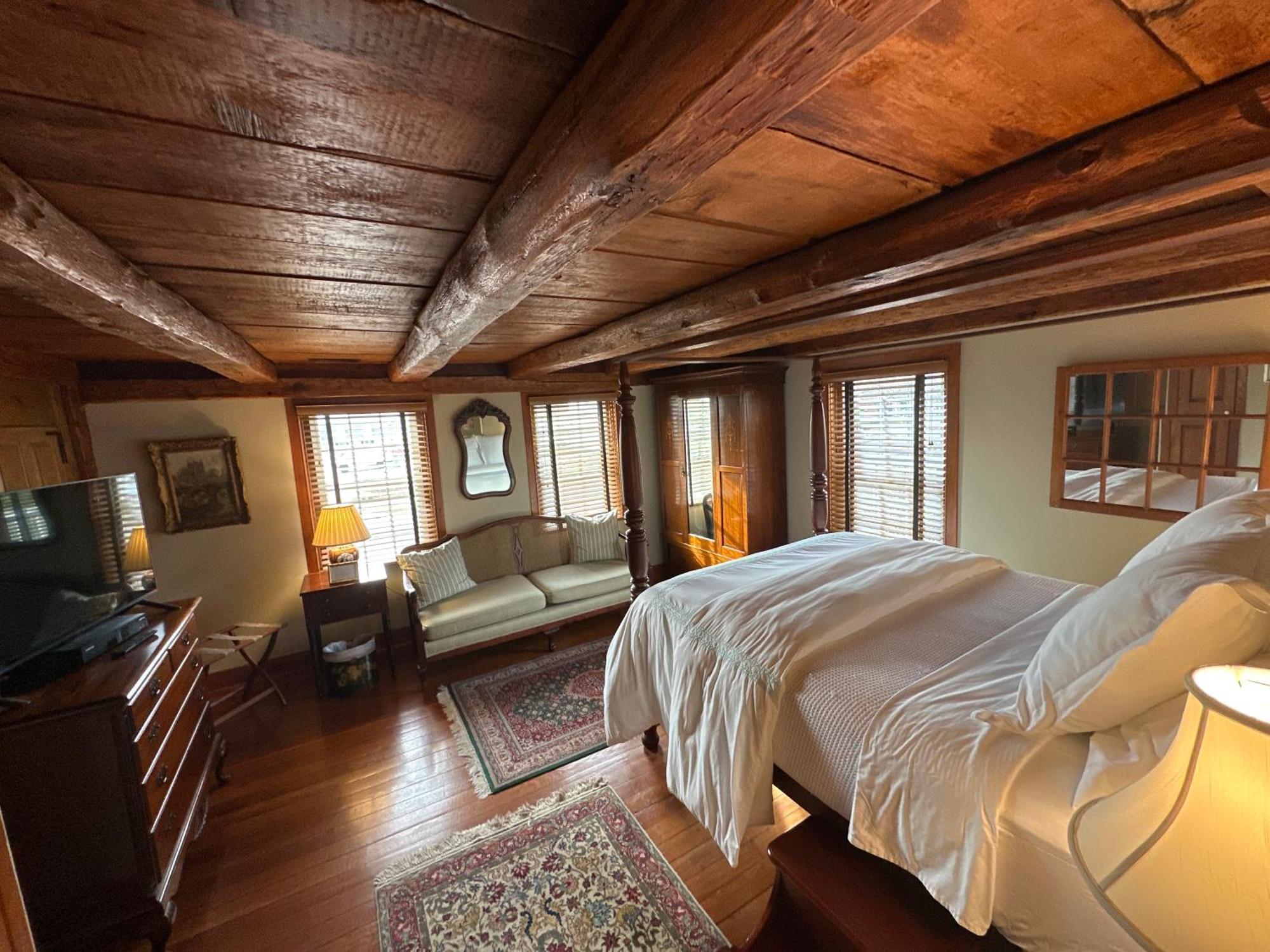 The 1708 House Bed and Breakfast Southampton Εξωτερικό φωτογραφία