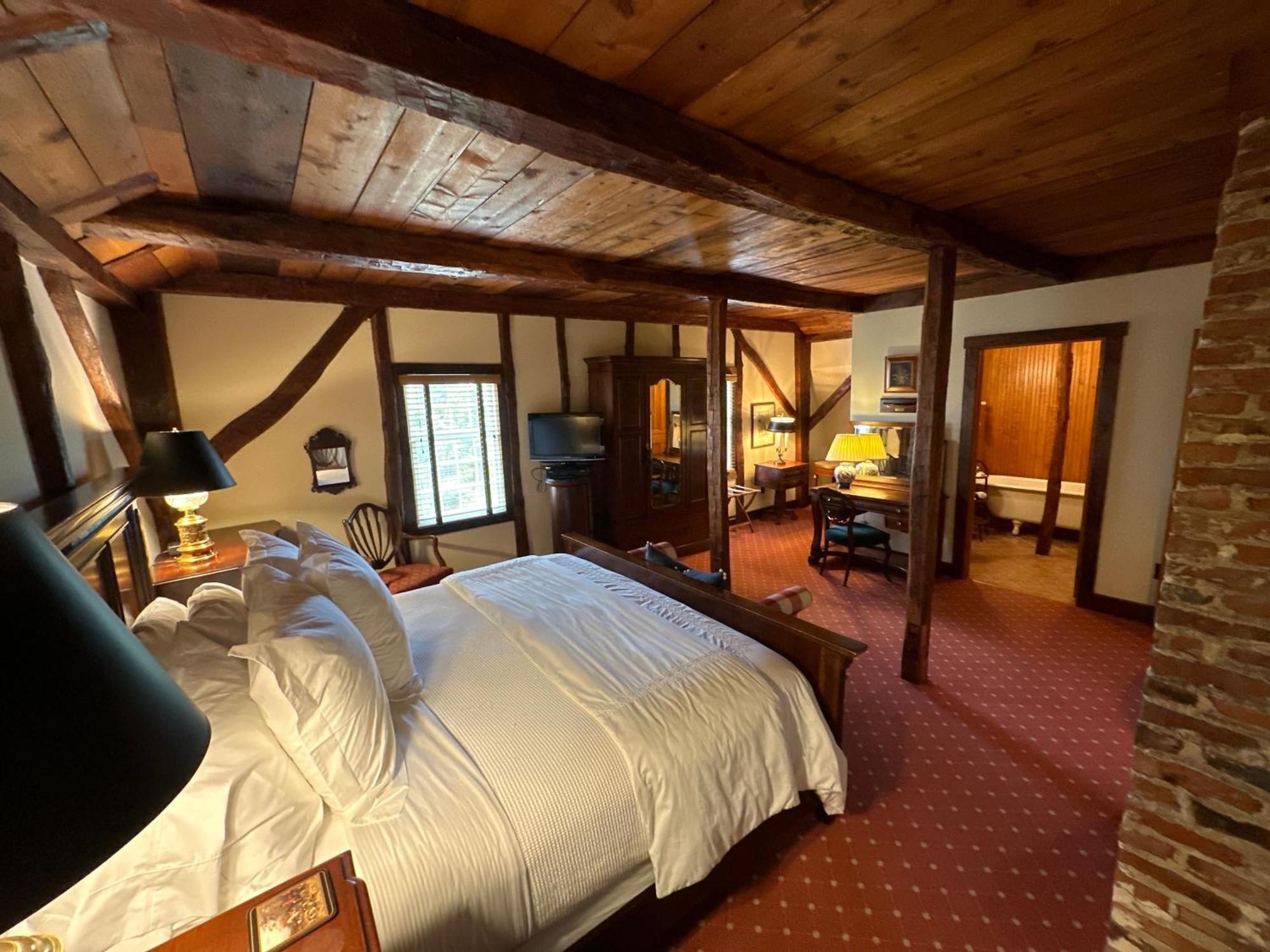 The 1708 House Bed and Breakfast Southampton Εξωτερικό φωτογραφία