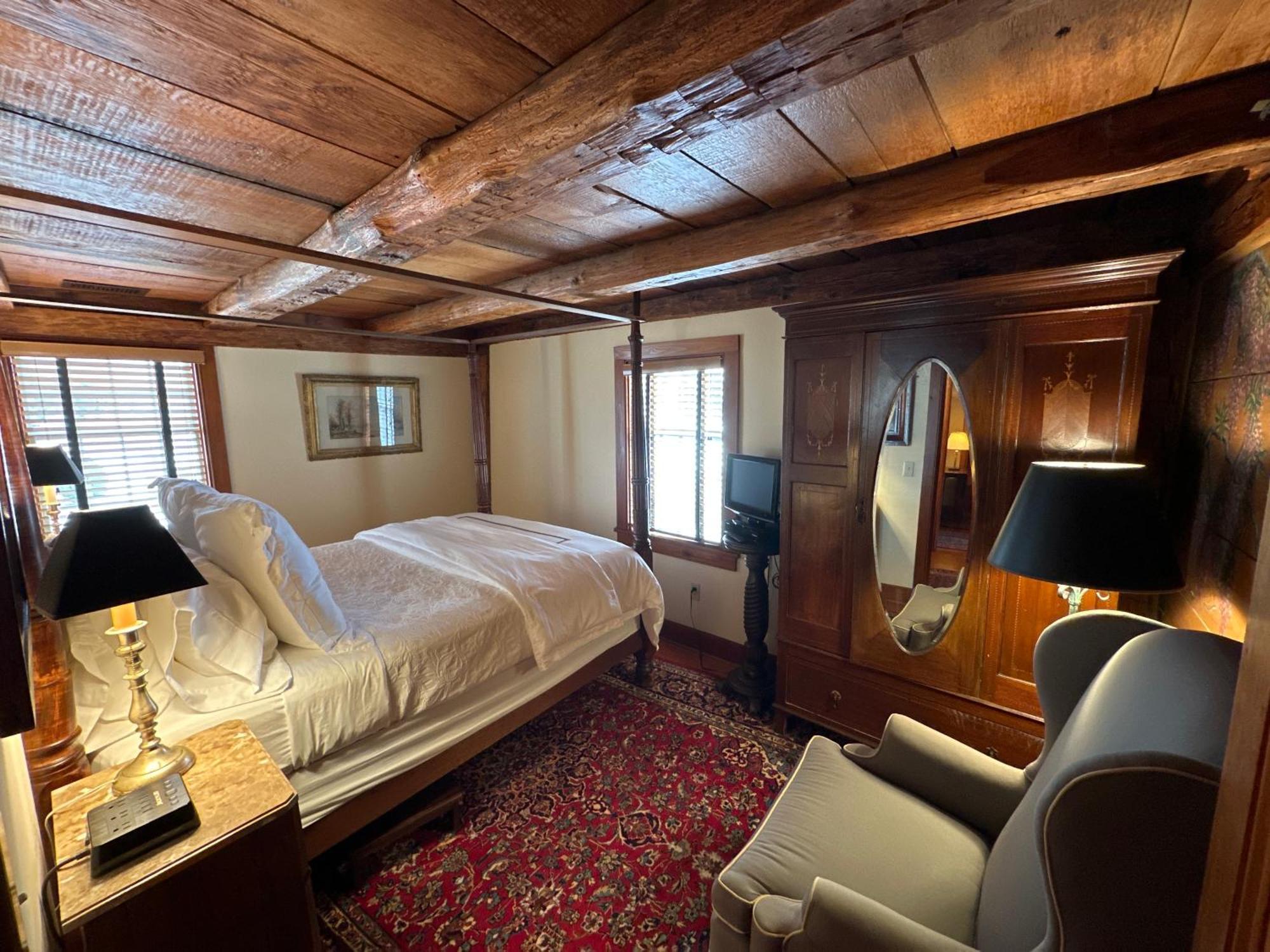The 1708 House Bed and Breakfast Southampton Εξωτερικό φωτογραφία