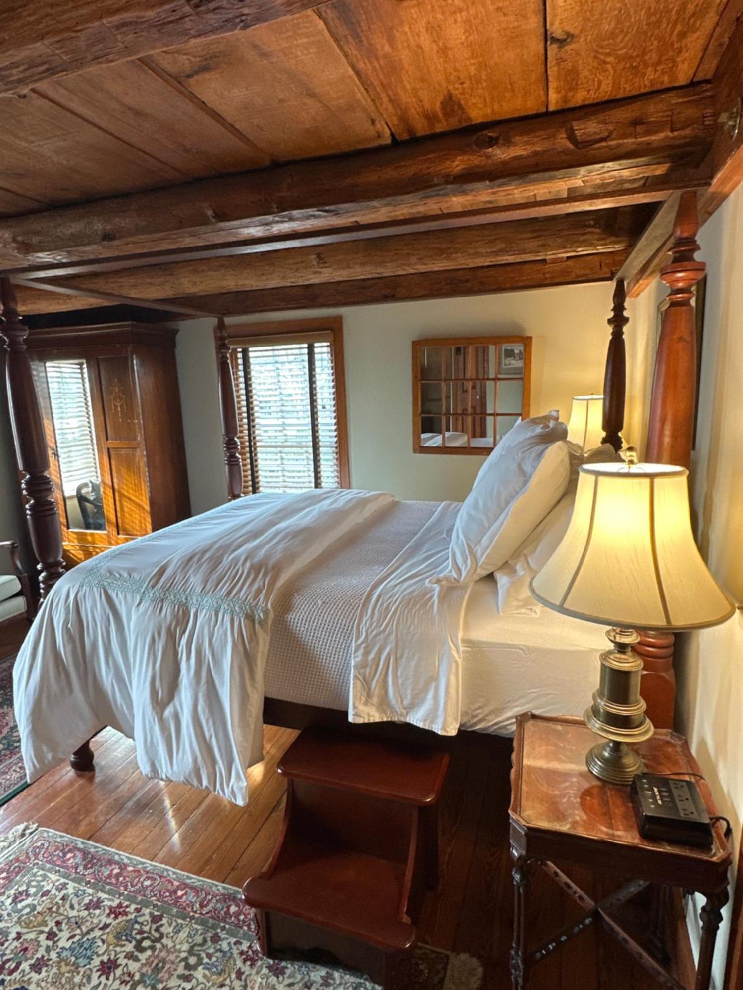 The 1708 House Bed and Breakfast Southampton Εξωτερικό φωτογραφία