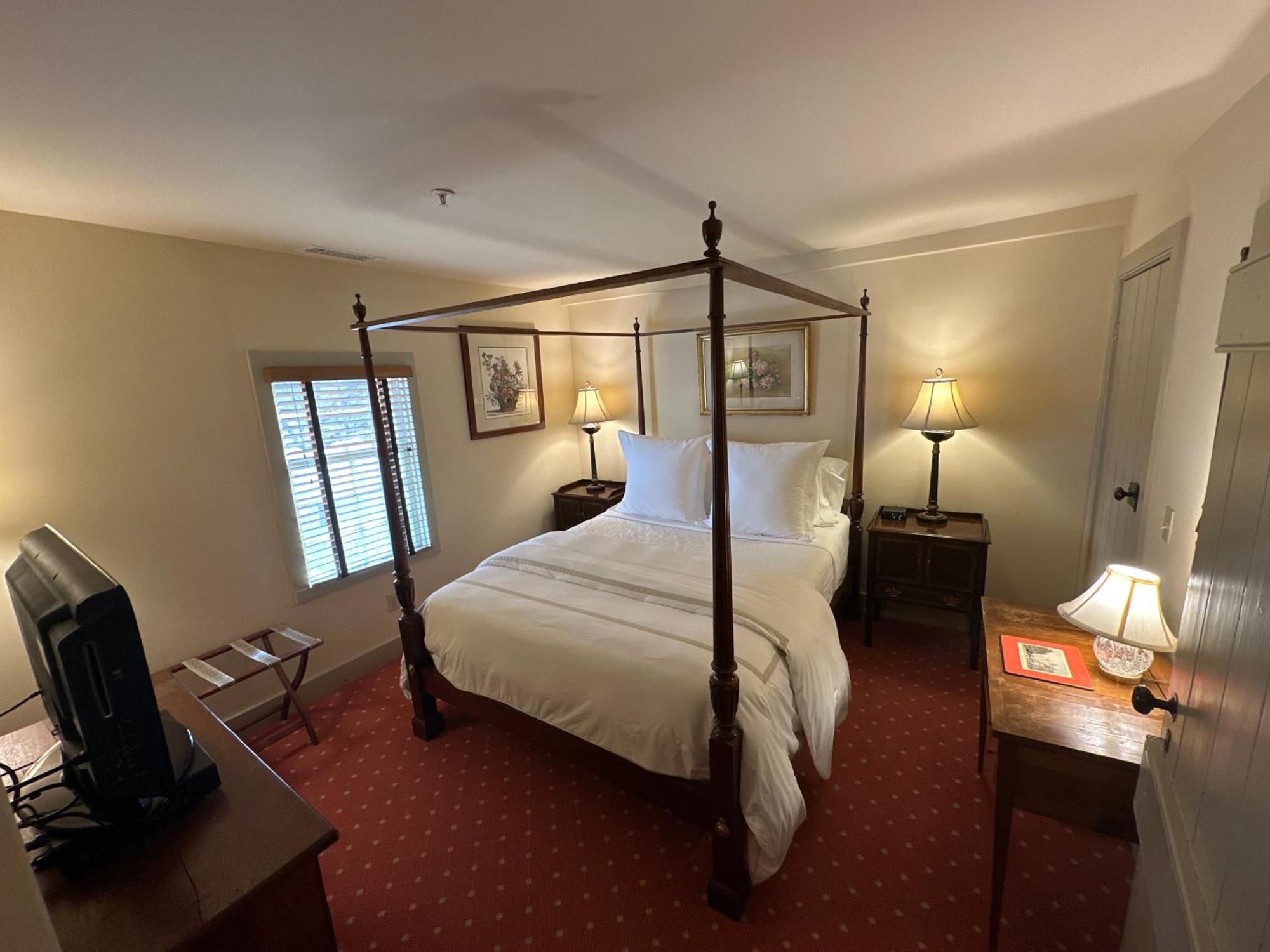 The 1708 House Bed and Breakfast Southampton Εξωτερικό φωτογραφία